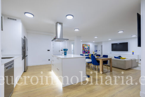 1771627494246-003_TEUCRO_02