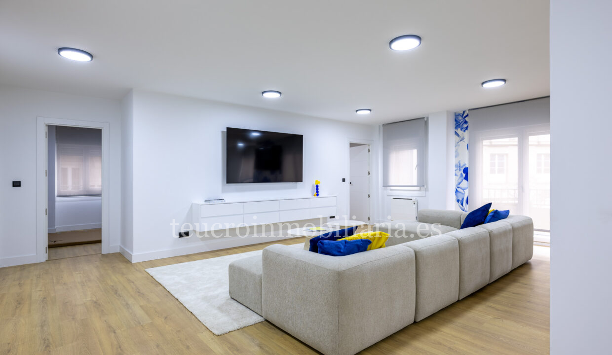 1771627510655-011_TEUCRO_02