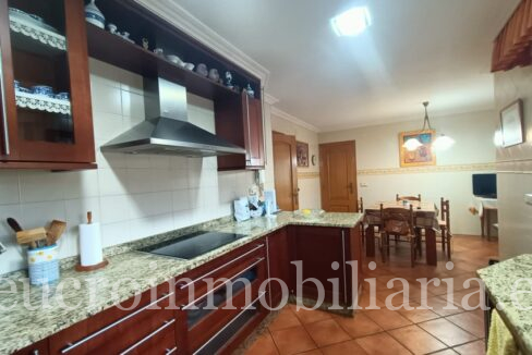 WhatsApp Image 2026-02-06 at 09.52.31